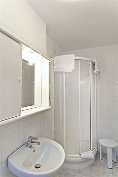 Trastevere Hotel Cisterna Rome Exterior photo