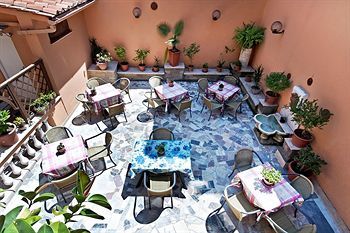 Trastevere Hotel Cisterna Rome Exterior photo