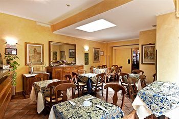Trastevere Hotel Cisterna Rome Exterior photo